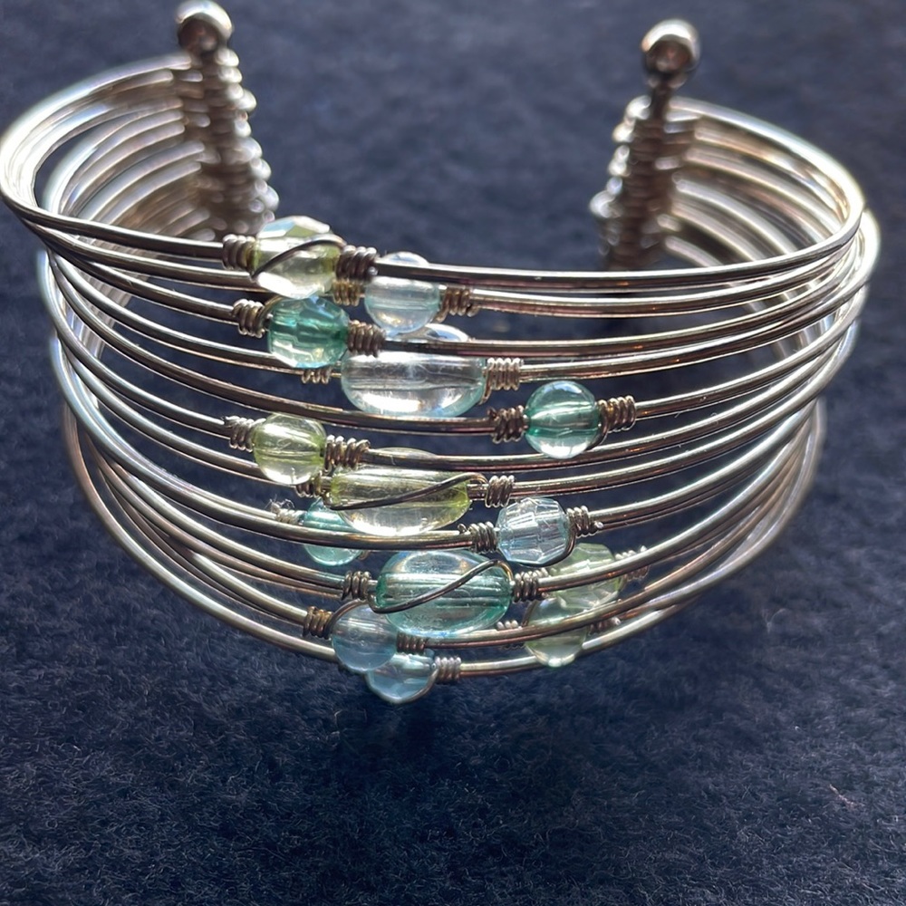Aéropostale cuff bracelet with blue and green stones!